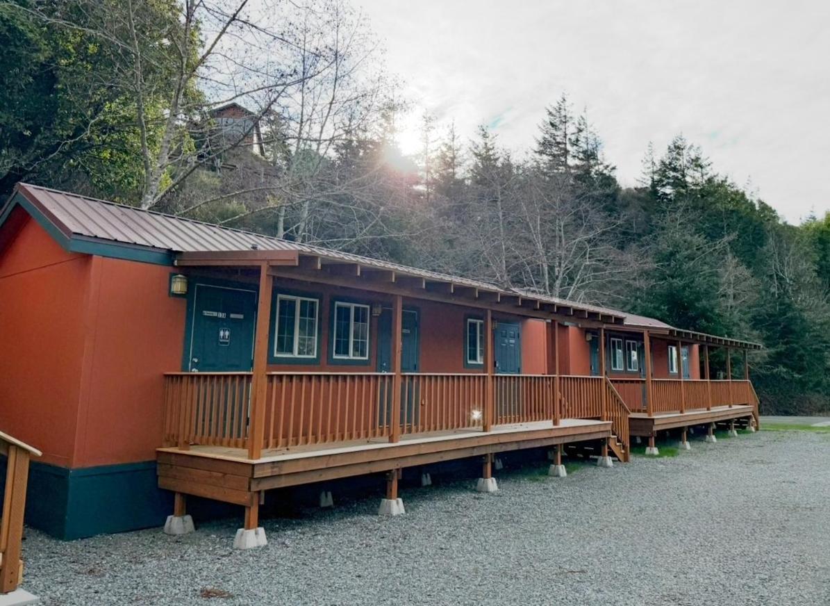 Rogue River Landing Resort Gold Beach Eksteriør bilde
